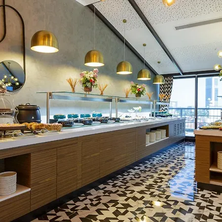 Ramada Encore By Wyndham Sisli Стамбул
