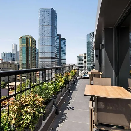 Ramada Encore By Wyndham Sisli Hotel