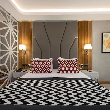 Ramada Encore By Wyndham Sisli 4* Стамбул
