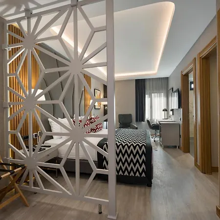 Ramada Encore By Wyndham Sisli Hotel Stambuł