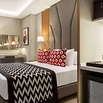 Ramada Encore By Wyndham Sisli Szálloda