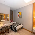 Ramada Encore By Wyndham Sisli