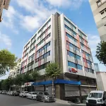 Hotel Ramada Encore By Wyndham Sisli 4*