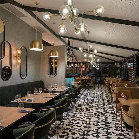 Hotel Ramada Encore By Wyndham Sisli