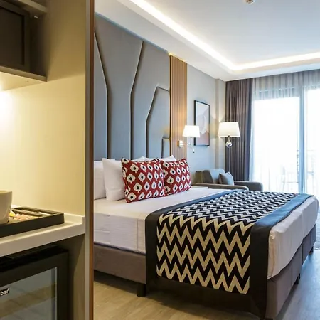 Ramada Encore By Wyndham Sisli 4*