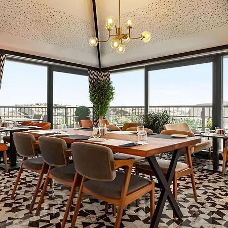 Ramada Encore By Wyndham Sisli Ξενοδοχείο 4*