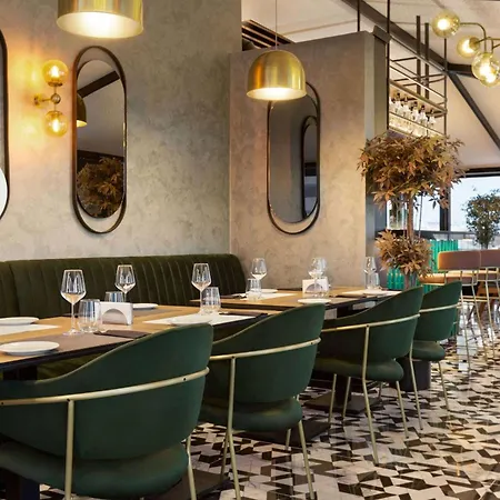 Hotel Ramada Encore By Wyndham Sisli 4*