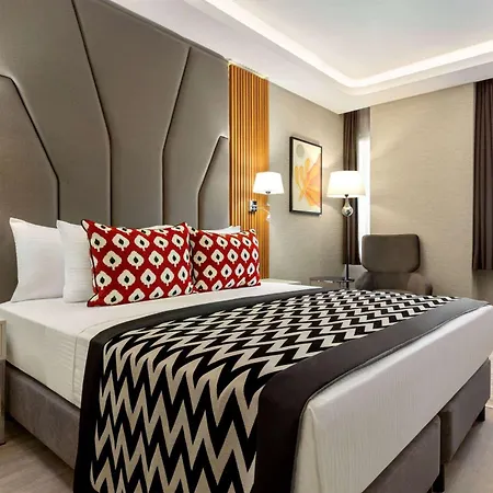 Ramada Encore By Wyndham Sisli 4* Istanbul