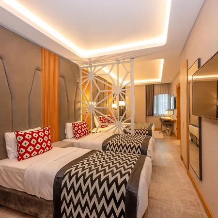 Ramada Encore By Wyndham Sisli Estambul