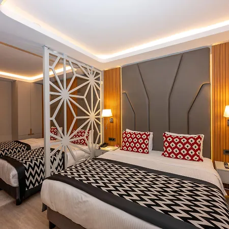 Hotel Ramada Encore By Wyndham Sisli 4*