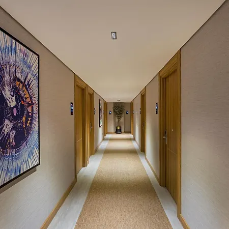 Ramada Encore By Wyndham Sisli