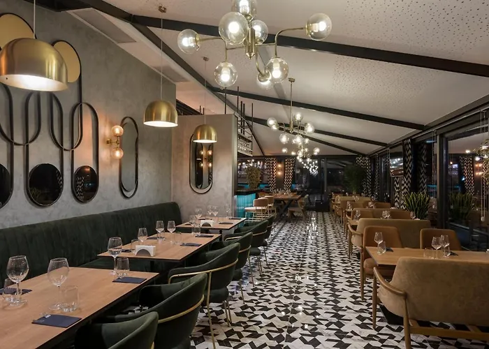 Hotel Ramada Encore By Wyndham Sisli