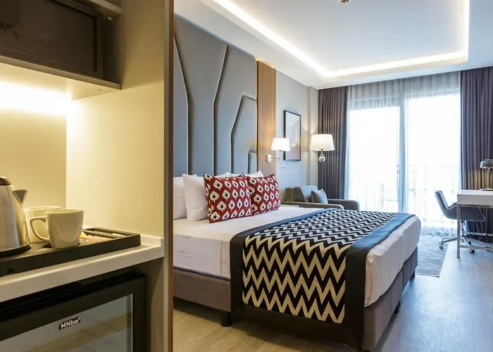 Ramada Encore By Wyndham Sisli 4*