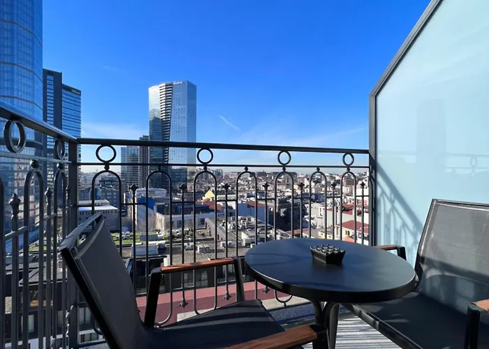 Hotel Ramada Encore By Wyndham Sisli Istanboel