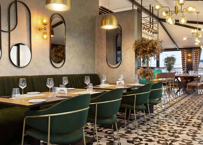 Hotel Ramada Encore By Wyndham Sisli 4*