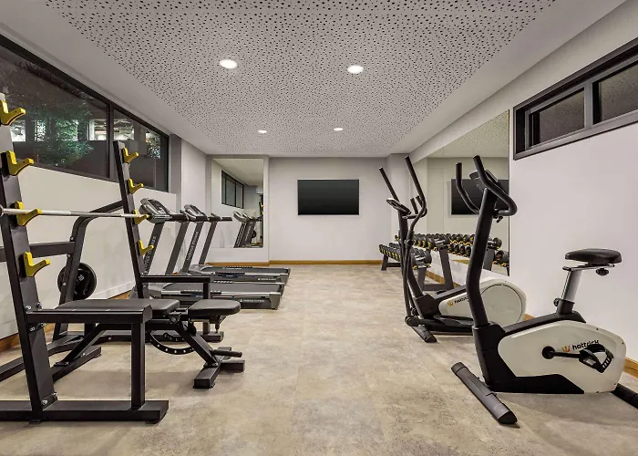 Ramada Encore By Wyndham Sisli Hotel 4*