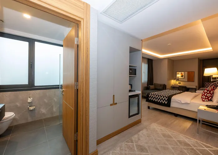 Hotel Ramada Encore By Wyndham Sisli