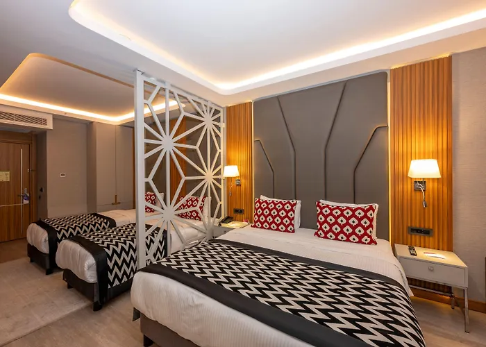 Hotel Ramada Encore By Wyndham Sisli 4*