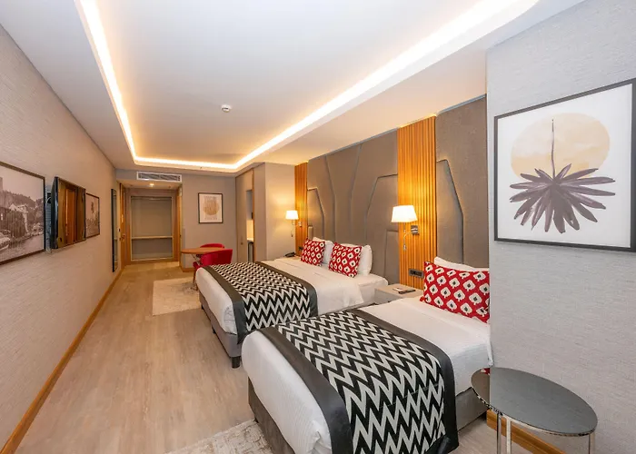 Hotel Ramada Encore By Wyndham Sisli