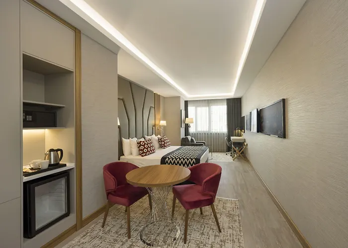 Ramada Encore By Wyndham Sisli
