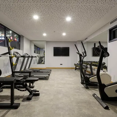 Hotel Ramada Encore By Wyndham Sisli