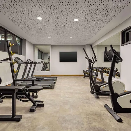 Ramada Encore By Wyndham Sisli Hotel 4*